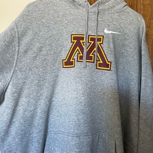 Nike University of Minnesota sweatshirt